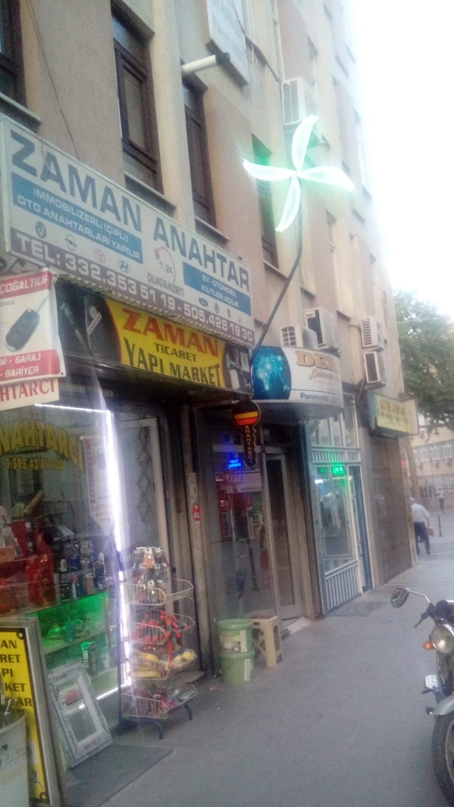 business advertising gallery
